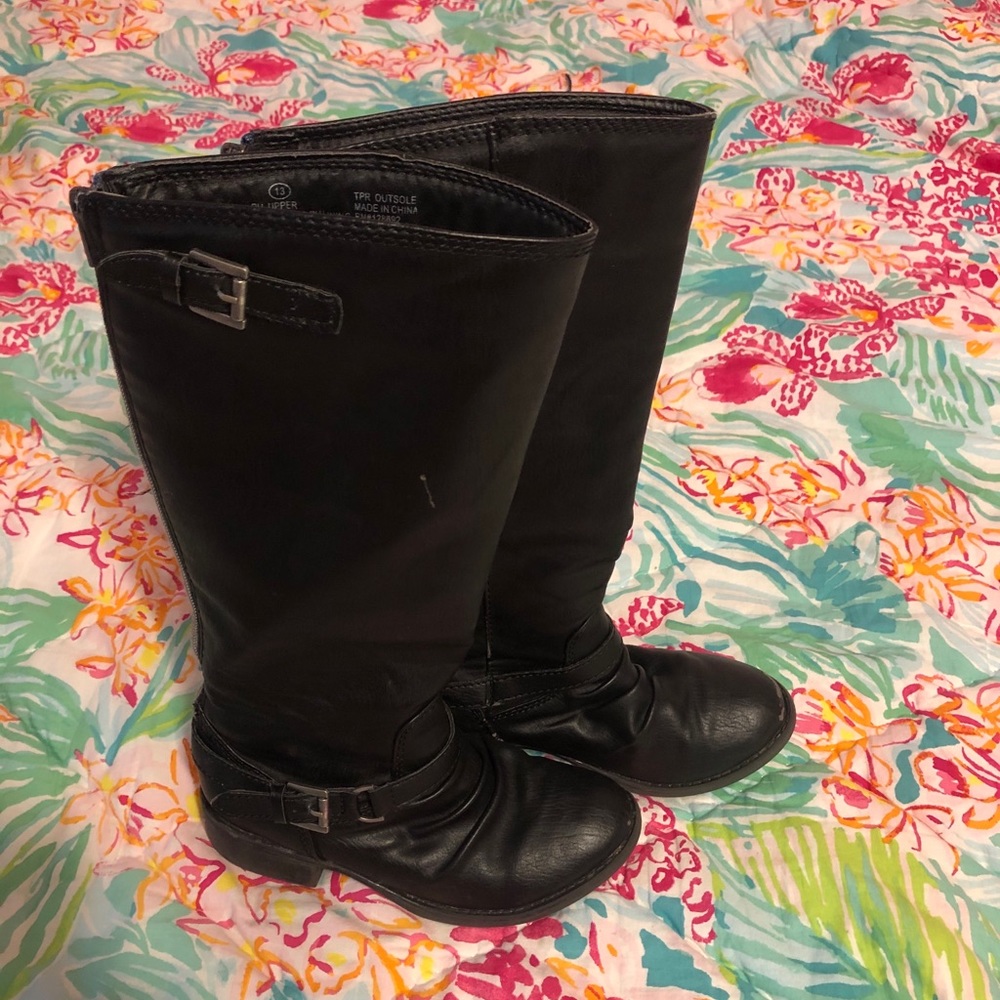 Black Boots